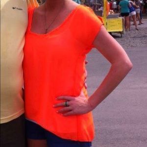 Neon Orange Top! 🍊😎